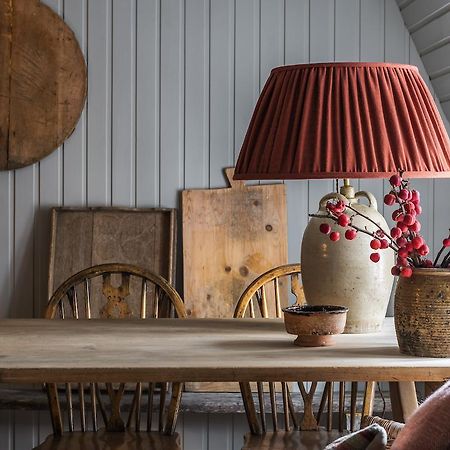 Guesthouse Dijver - Serene Escape In The Heart Of Historic Bruges Extérieur photo